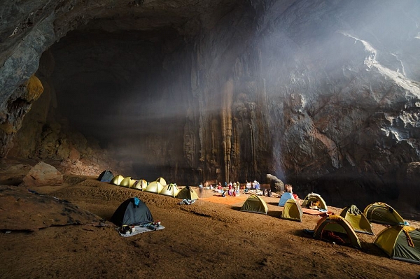 la-grotta-piu-grande-del-mondo-hang-son-doong-phong-nha-ke-bang-quang-binh-vietnam
