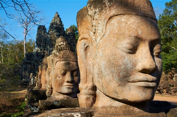la-cambogia-una-storia-splendida-e-anche-dolorosa-la-terra-del-popolo-khmer